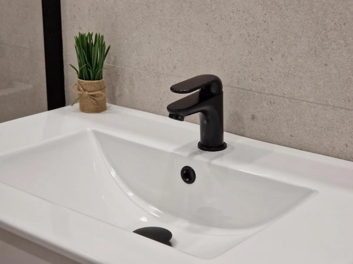 Pavone Apartments Malaga 0*,
